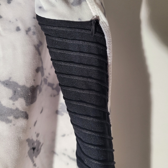 JGX performance shorts - Picture 2 of 4